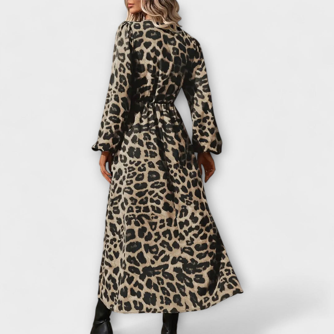 Natalie | Stylish dress with leopard print