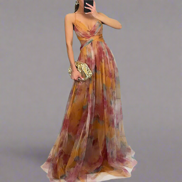 Valtruda | Airy Maxi Dress with Wow Factor