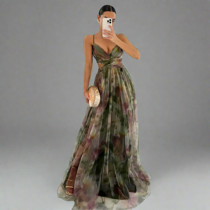 Valtruda | Airy Maxi Dress with Wow Factor