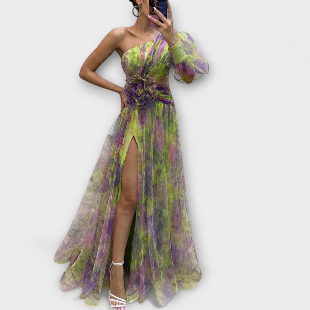 Cecilia – Elegant Split Dress