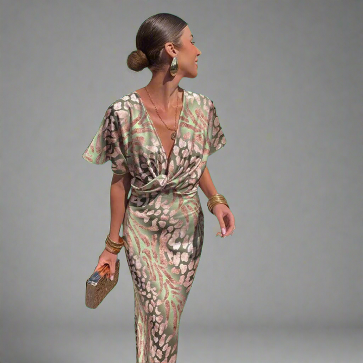 Suse | Premium maxi dress with twisted cut for an elegant silhouette