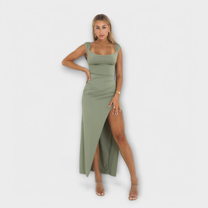 Ellie – Classic Midi Dress