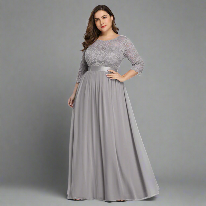Anneliese | Premium dress with lace for elegant curves