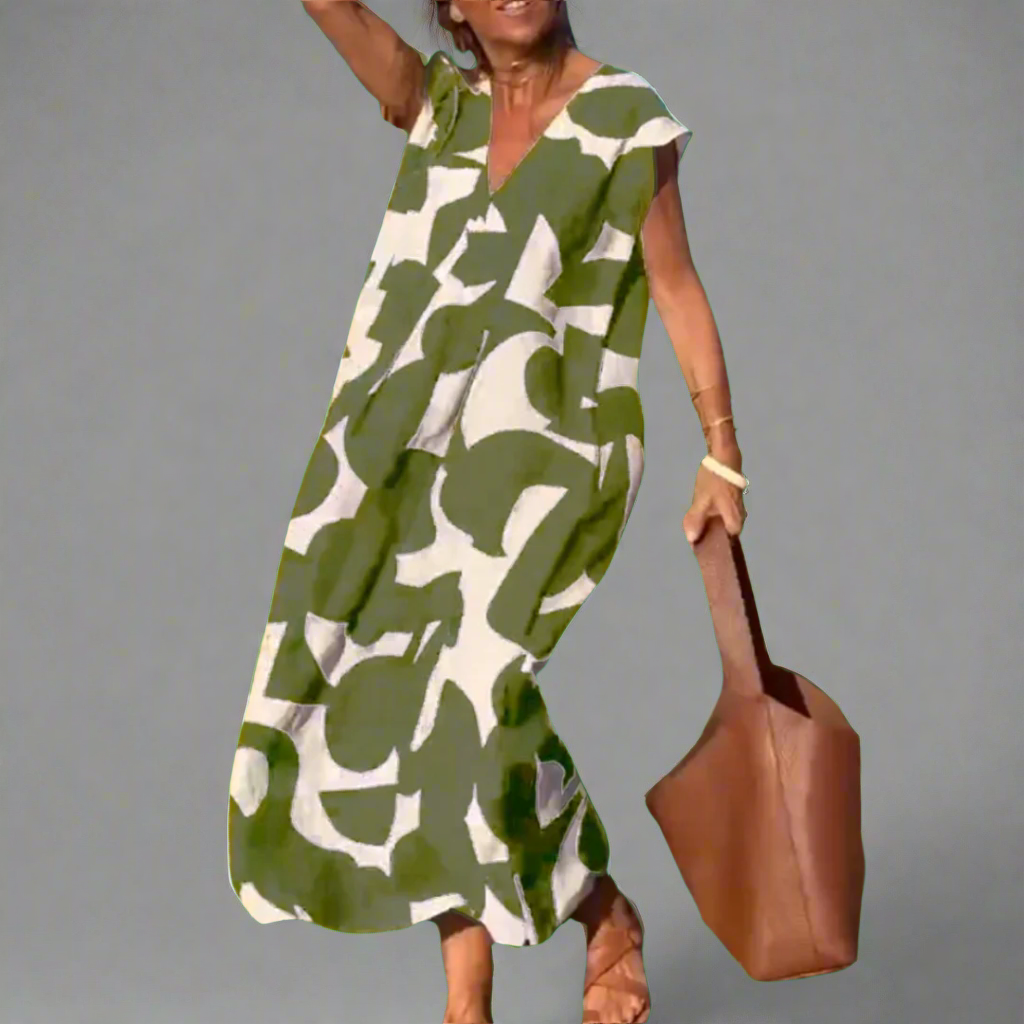Zelda | Printed V-neck dress made of premium fabric