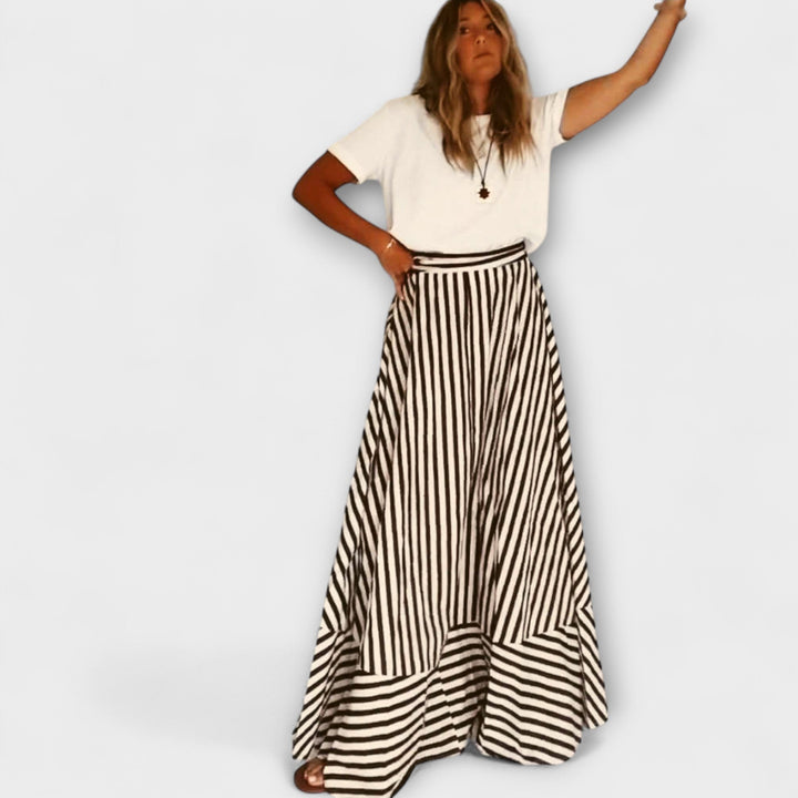 Nocturna – Chiffon Ruffle Maxi Dress
