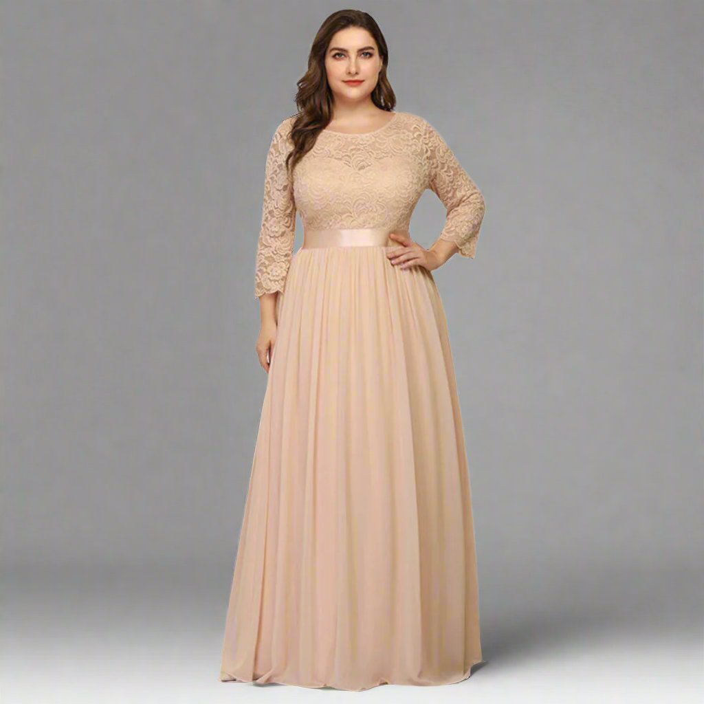 Anneliese | Premium dress with lace for elegant curves