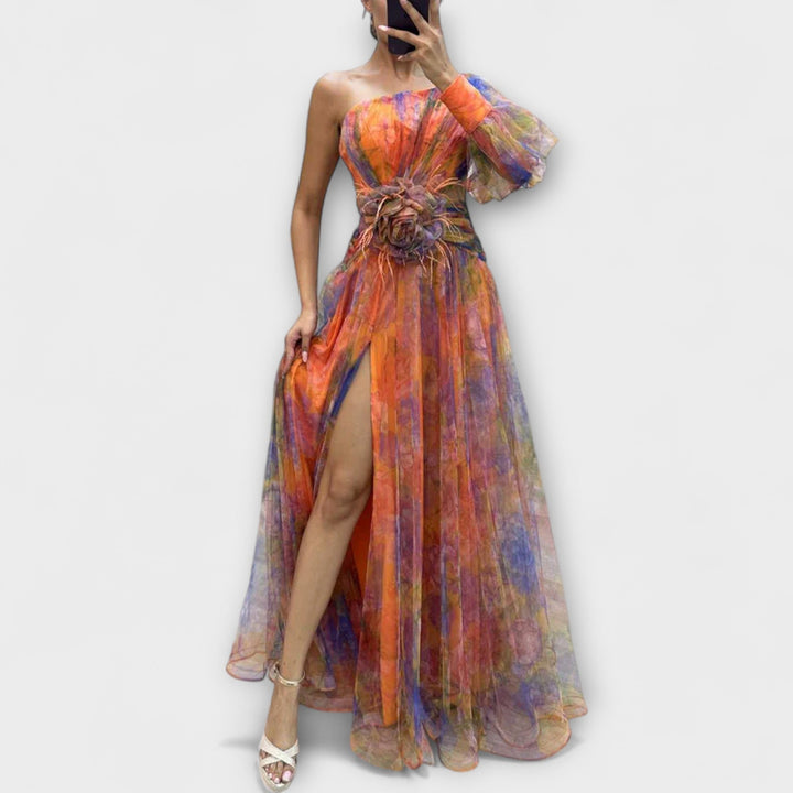 Cecilia – Elegant Split Dress