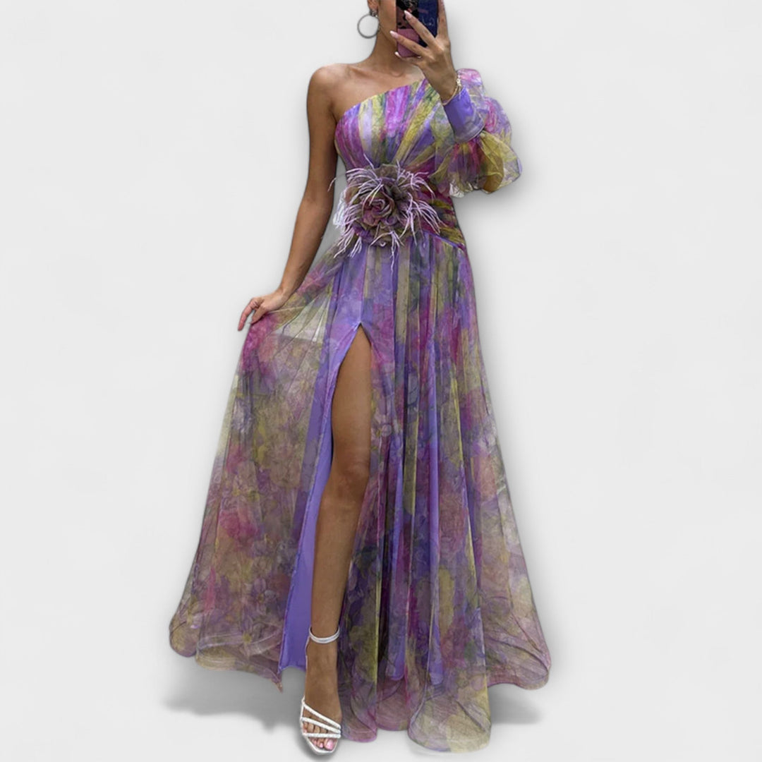 Cecilia – Elegant Split Dress