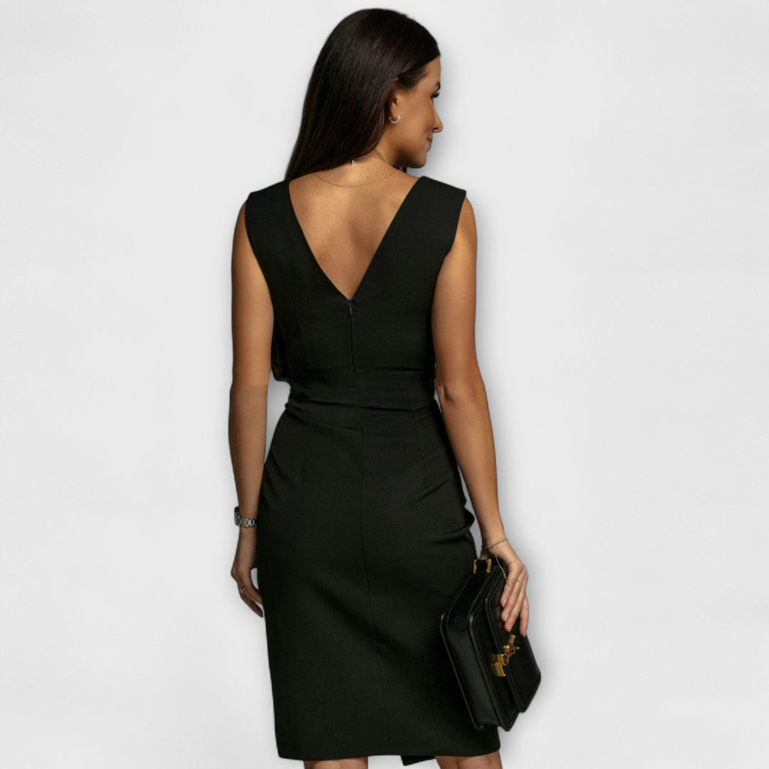 Desi – V-Neck Thigh-Slit Dress