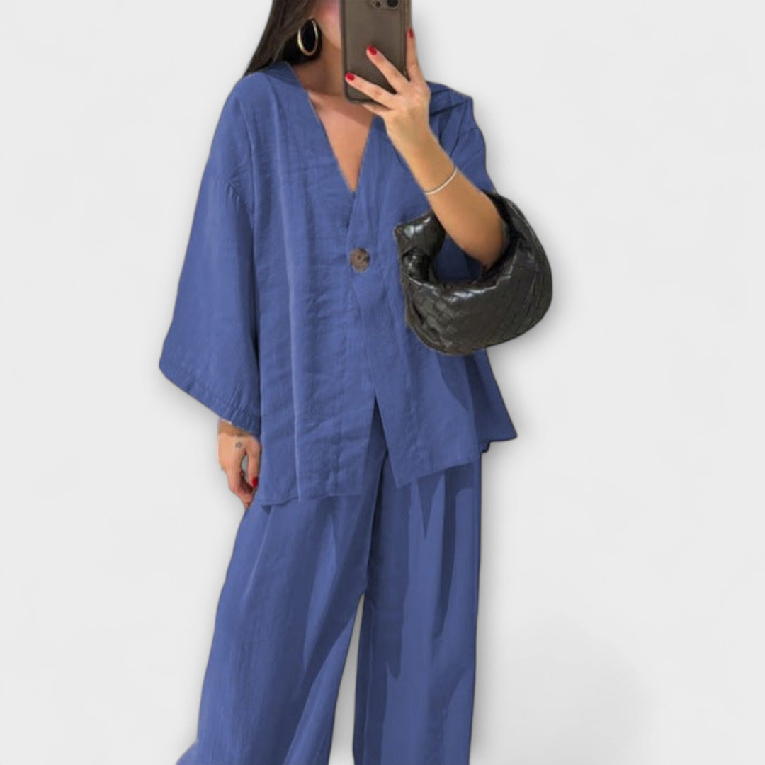 Jacqueline – Casual V-Neck Top & Trouser Duo