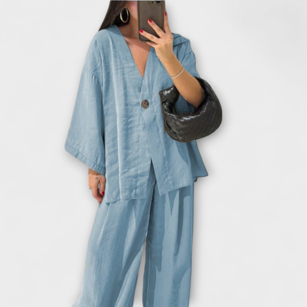 Jacqueline – Casual V-Neck Top & Trouser Duo