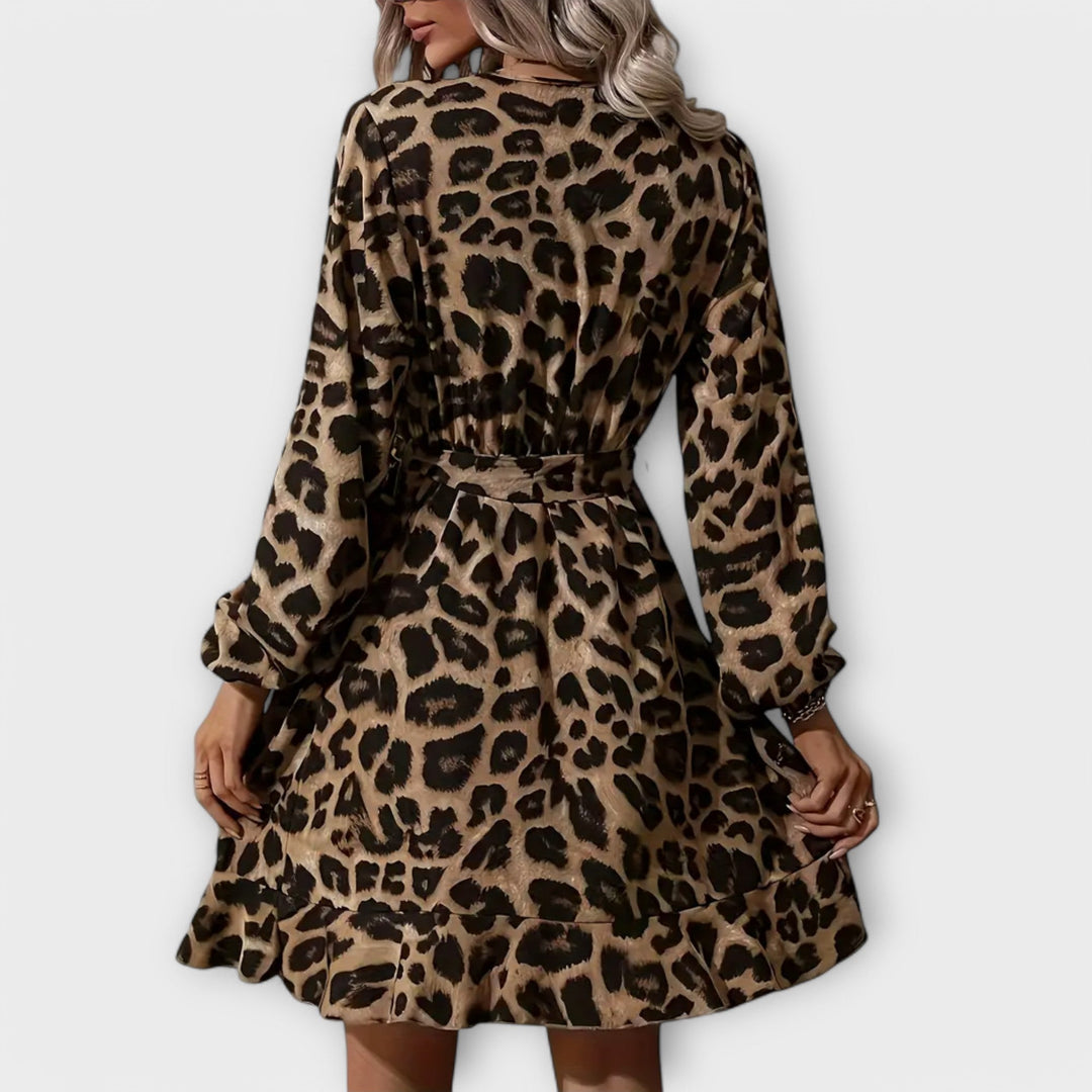 Hanne | Stylish dress with leopard pattern, V-neck and tie belt