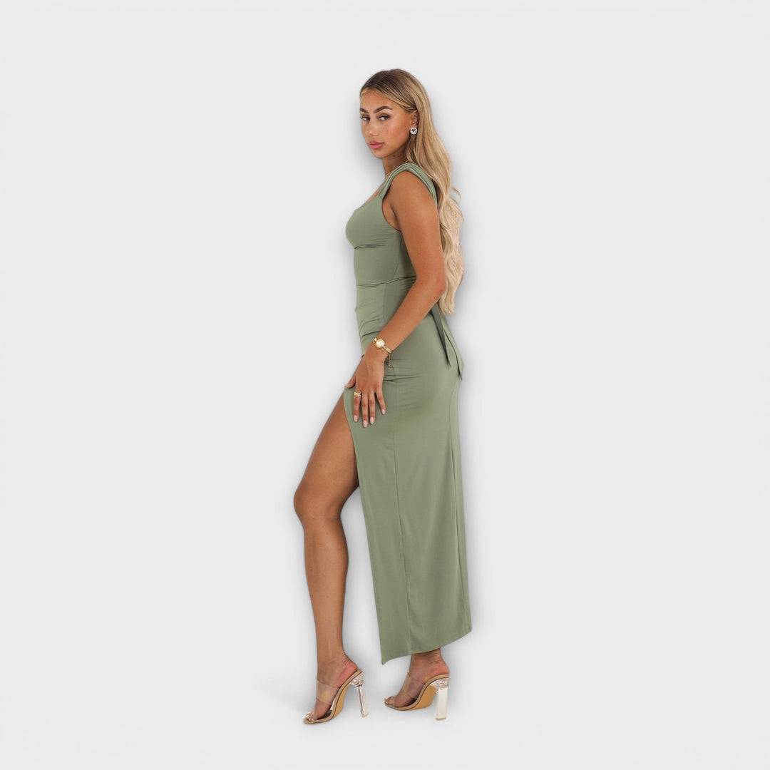 Ellie – Classic Midi Dress