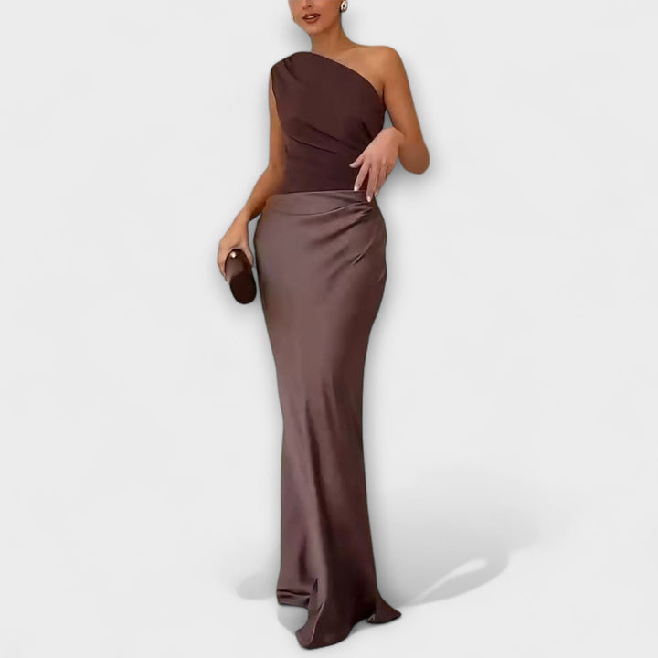 Elara™ | Elegant Pleated Maxi Dress