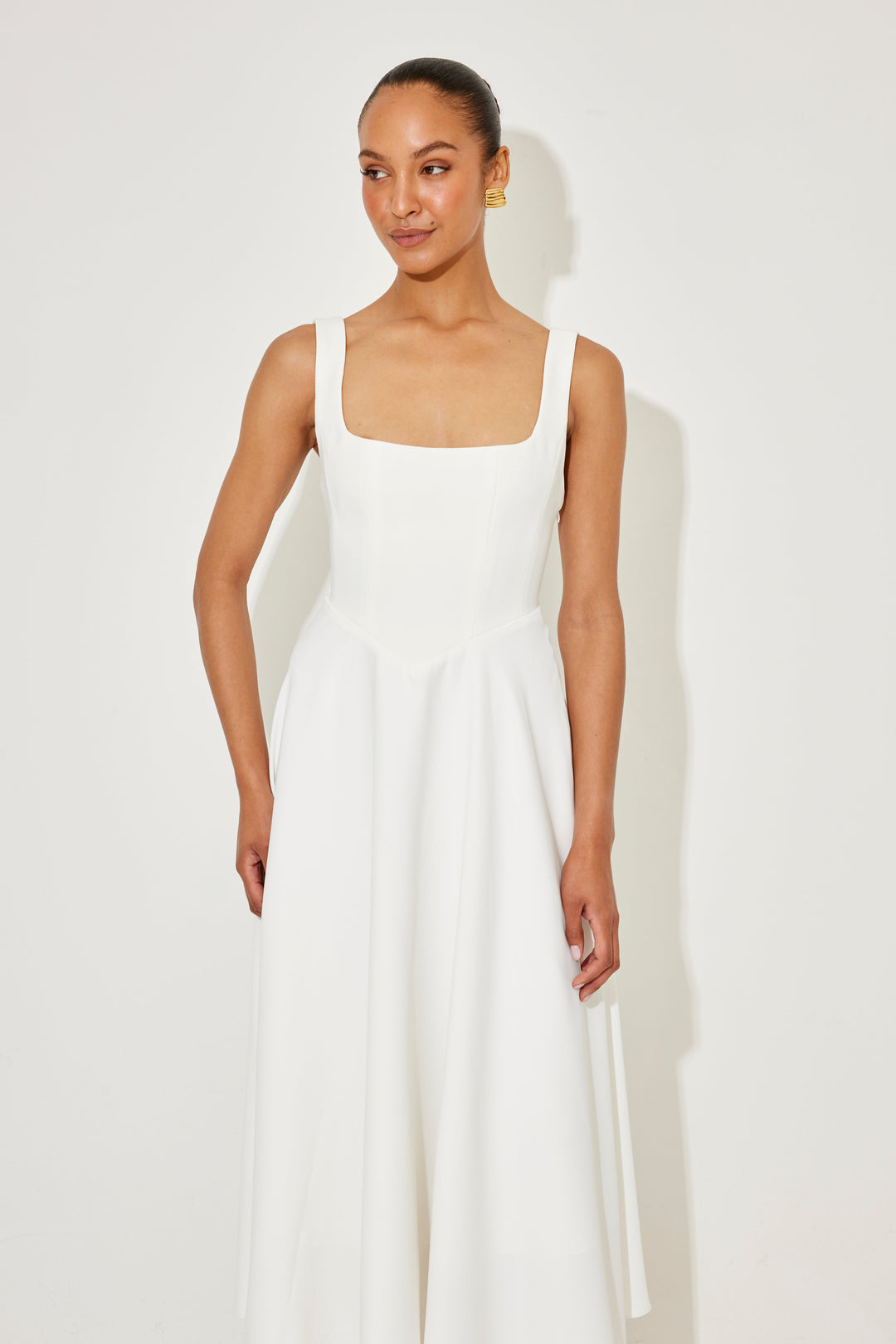 Amelia™ | Timeless and Elegant Mid Dress