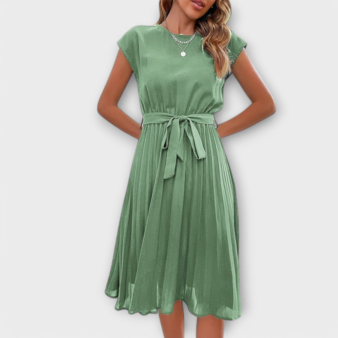 Claire – Short-Sleeved Pleated Casual Mini Dress