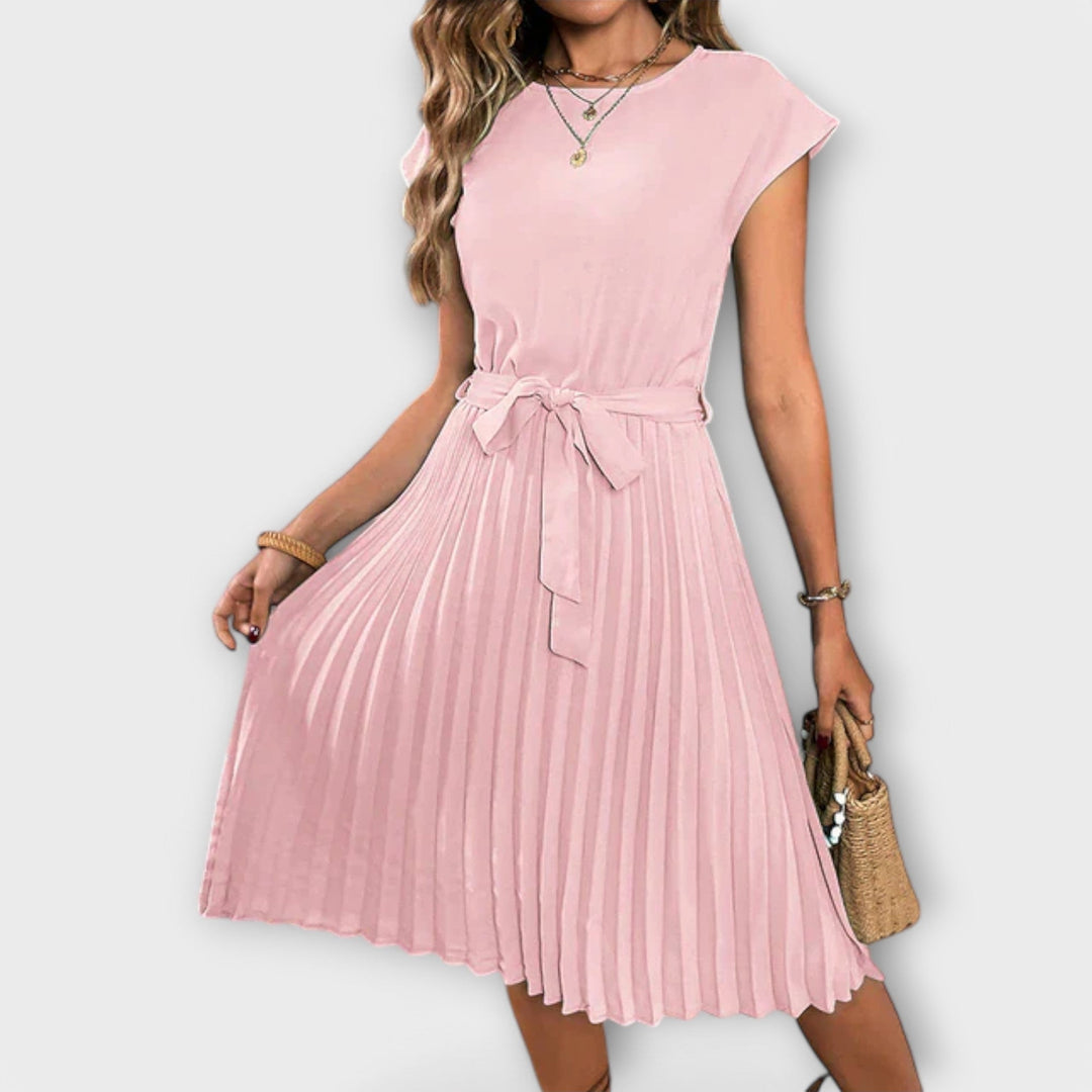 Claire – Short-Sleeved Pleated Casual Mini Dress