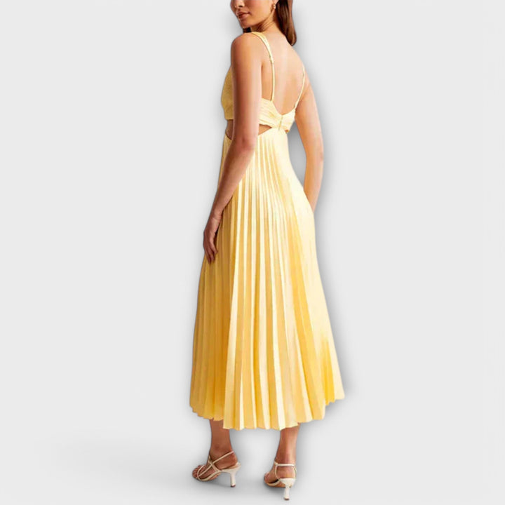 Isla – Elegant Pleated Midi Evening Dress