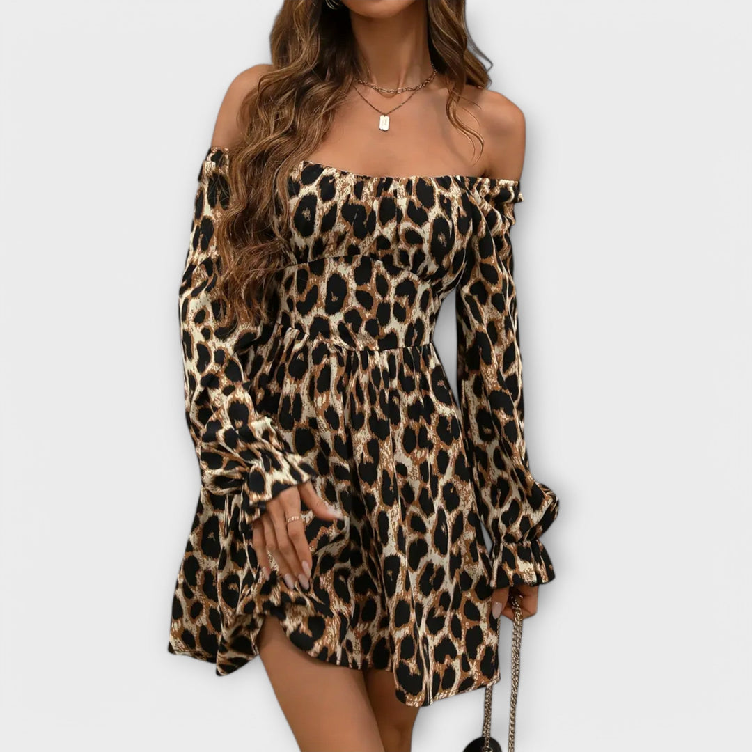 Skadi | Enchanting dress with leopard print