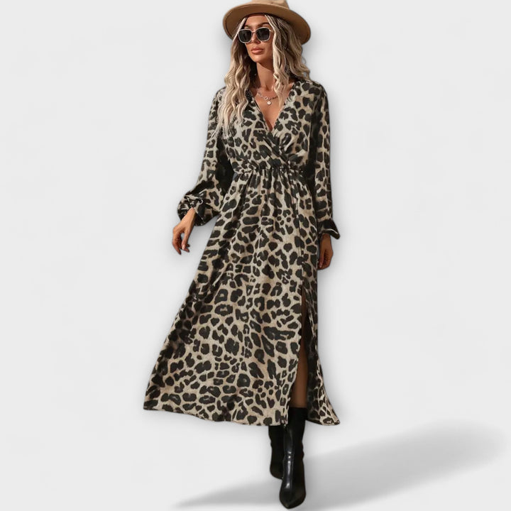 Natalie | Stylish dress with leopard print