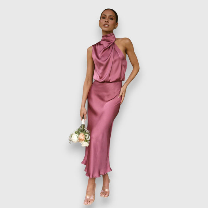 Zara – Classic Dress