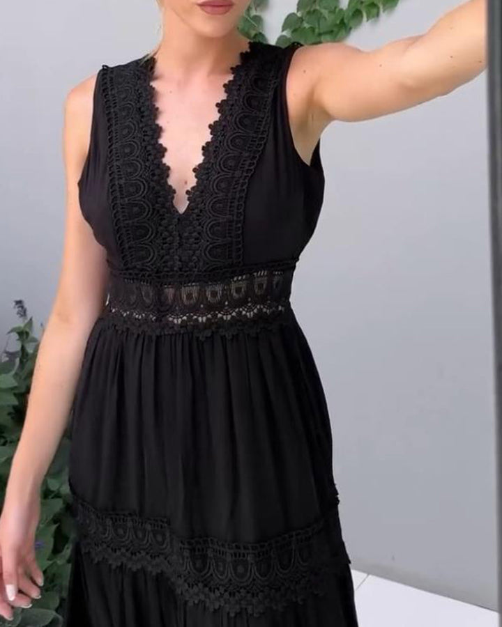 Ninfea | Sleeveless Boho-Style Midi Dress with Lace Details