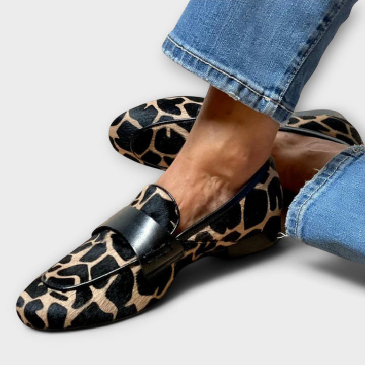 Carla - Handmade moccasins