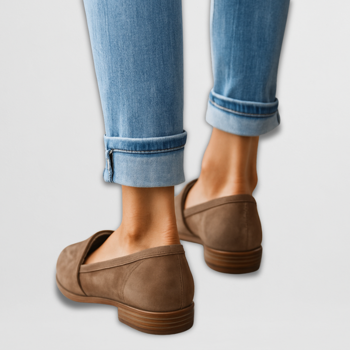 Andresa – Soft suede loafers for women