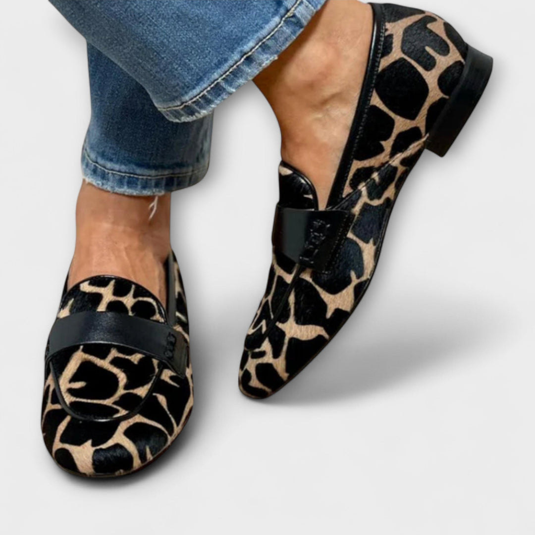 Carla - Handmade moccasins