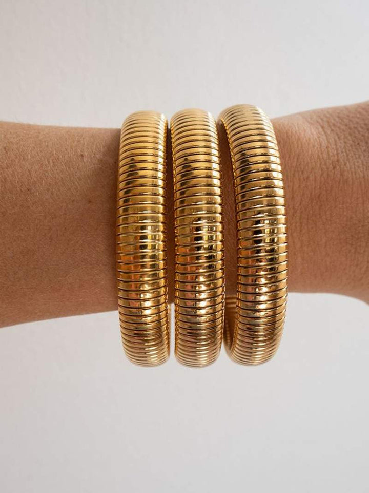 Ribbed bracelet