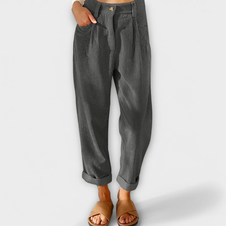 Jana | Modern corduroy pants