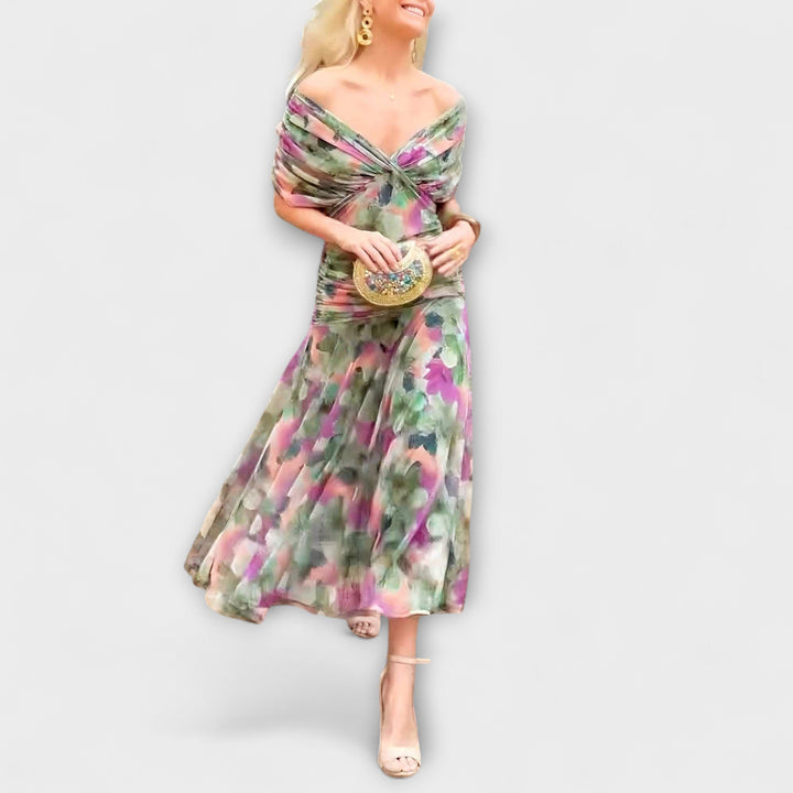 Aurora – Stylish V-Neck Maxi Dress