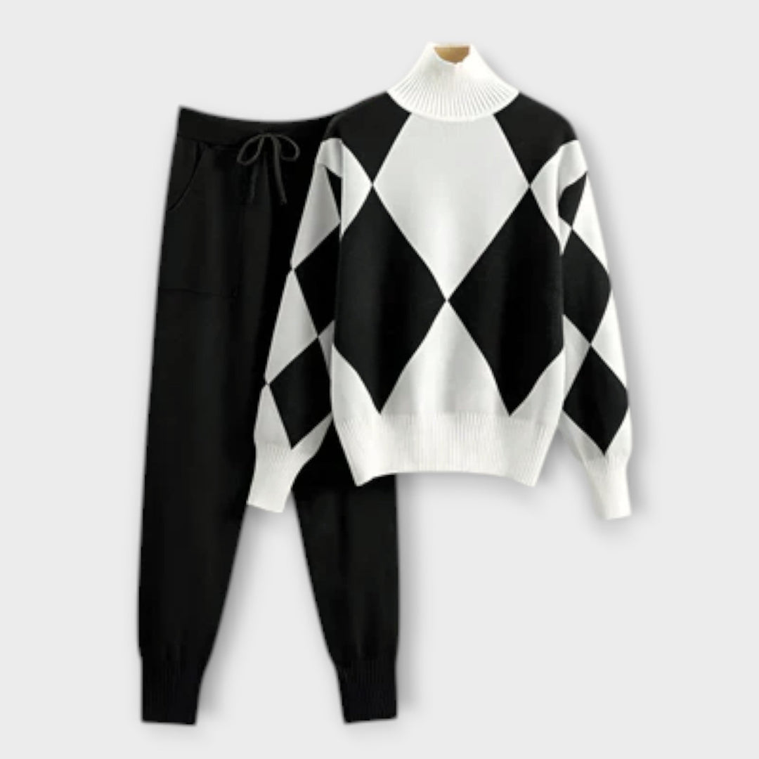 Laura – Elegant Two-Piece Set