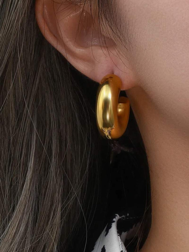 Thick rings
