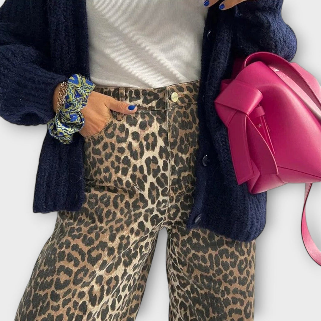 Chandra | Vintage jeans with leopard print