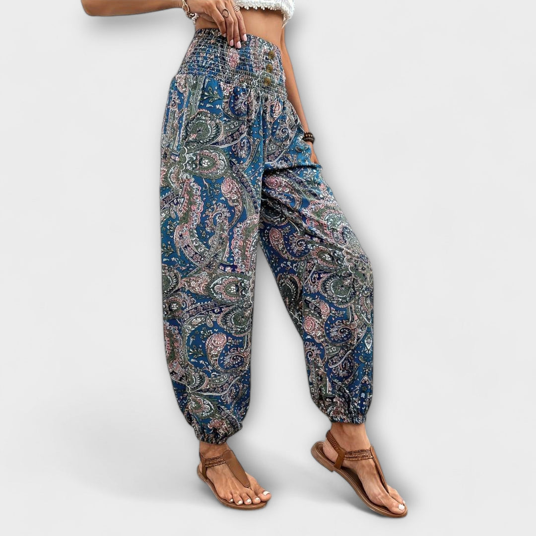 Scarlett | Pants with ethnic graphic