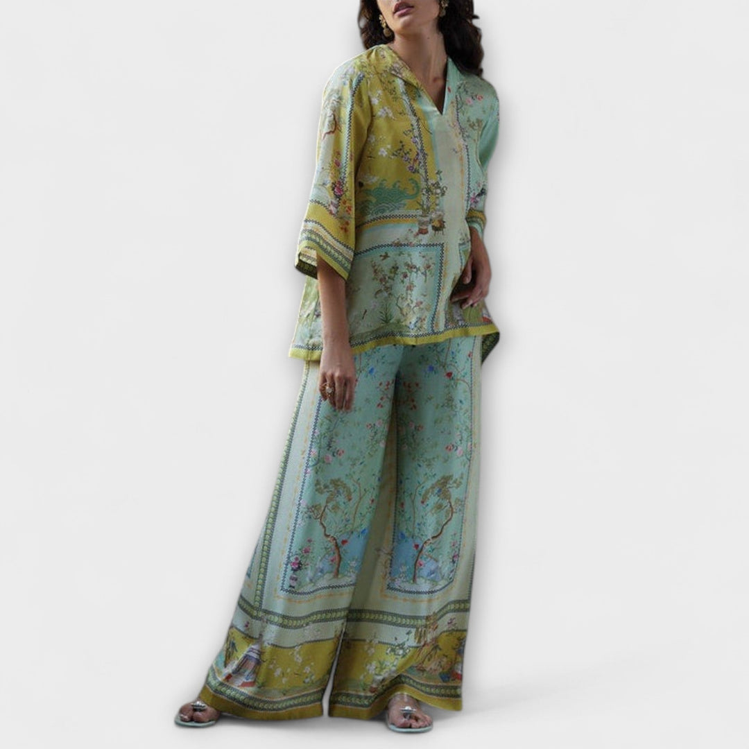 Maria – Digital Print Set with Flared Sleeves