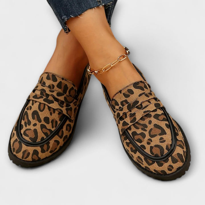 Carminho – Casual loafer with rounded toe