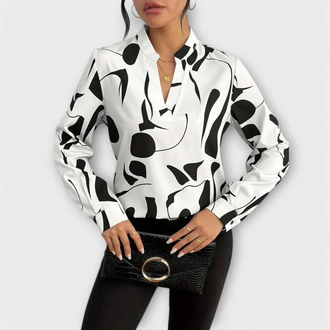 Joy | Elegant long-sleeved blouse with a pointed neckline